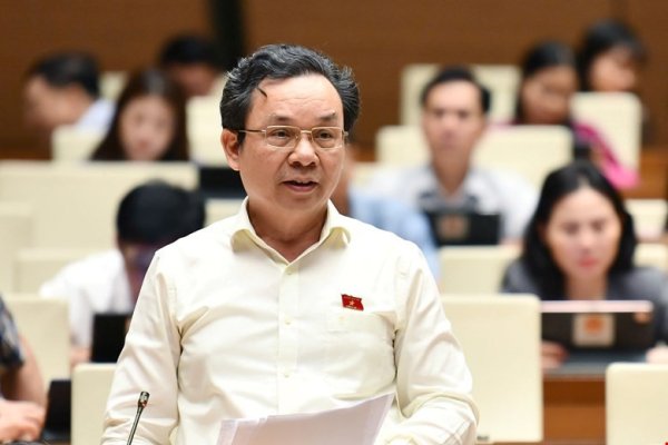 Việt Nam tiến bộ lên kế hoạch cho các trung tâm tài chính toàn cầu ở HCMC và DA Nang